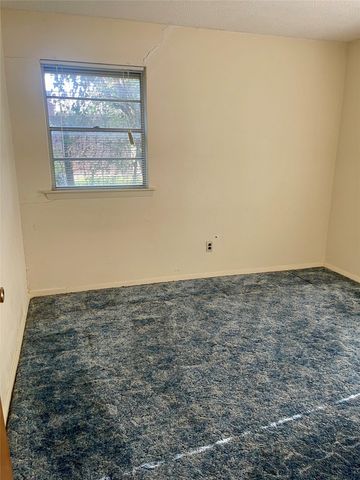 2110 SE 25th Avenue, Mineral Wells, TX 76067