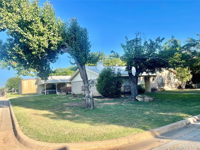 2110 SE 25th Avenue, Mineral Wells, TX 76067