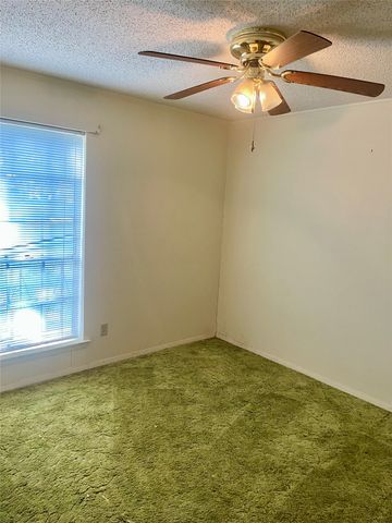 2110 SE 25th Avenue, Mineral Wells, TX 76067