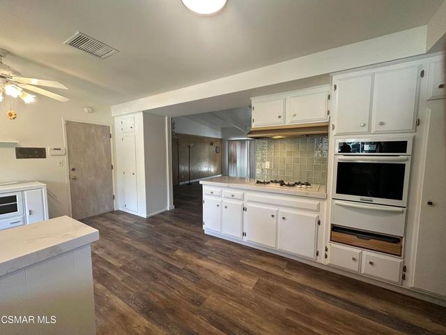 5708 Wilhelmina Avenue, Woodland Hills, CA 91367