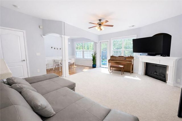 546 Woodland Park Terrace, Lawrenceville, GA 30043