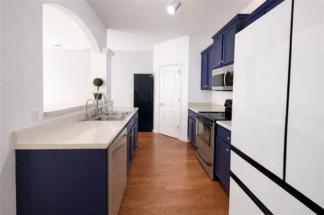546 Woodland Park Terrace, Lawrenceville, GA 30043