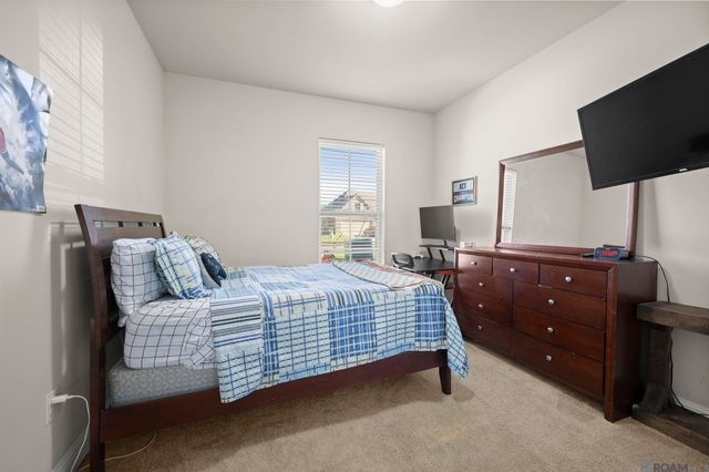 13711 Fig Dr, Denham Springs, LA 70726