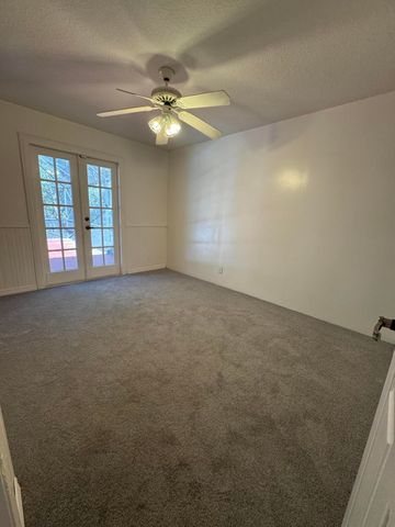 13843 Temple Boulevard, West Palm Beach, FL 33412