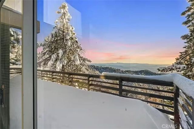 2012 Poplar, Running Springs, CA 92382