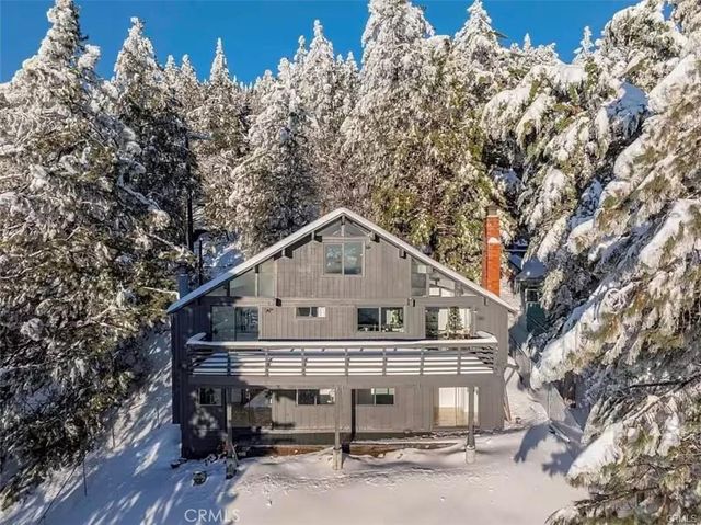 2012 Poplar, Running Springs, CA 92382