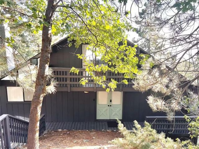 2012 Poplar, Running Springs, CA 92382