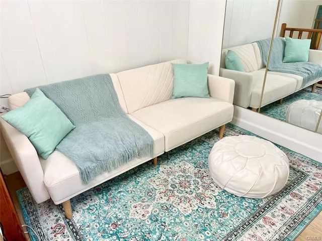 2012 Poplar, Running Springs, CA 92382