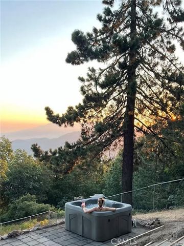 2012 Poplar, Running Springs, CA 92382