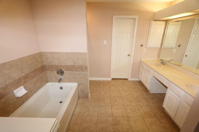12510 Sableleaf Drive, Cypress, TX 77429
