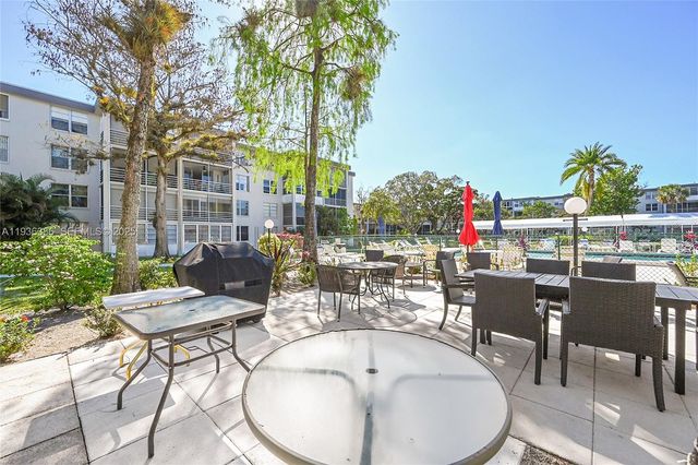 4850 NW 29th Ct 125, Lauderdale Lakes, FL 33313