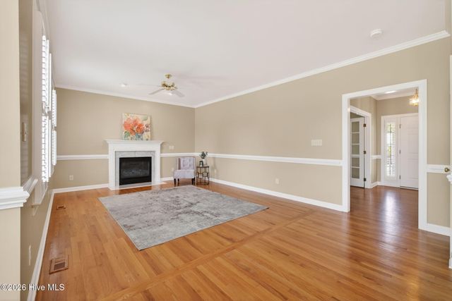 109 Lockfield Drive, Clayton, NC 27520