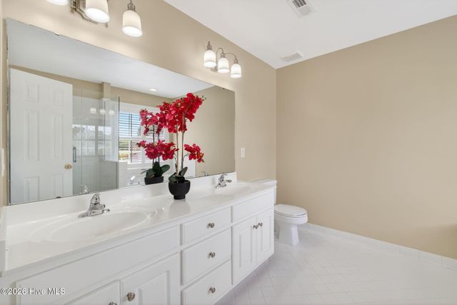 109 Lockfield Drive, Clayton, NC 27520