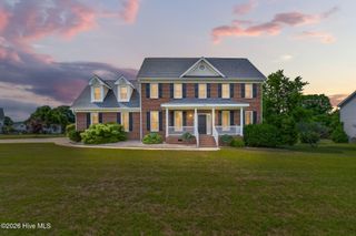 109 Lockfield Drive, Clayton, NC 27520