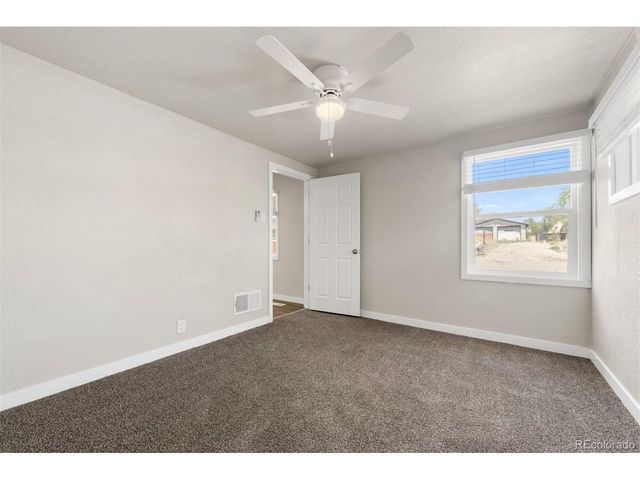 1614 E Ash St, Pueblo, CO 81001