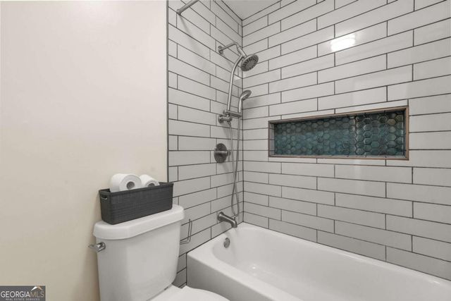 557 Picketts Bend Court, Marietta, GA 30008