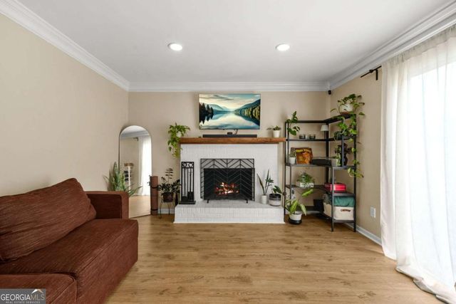 557 Picketts Bend Court, Marietta, GA 30008