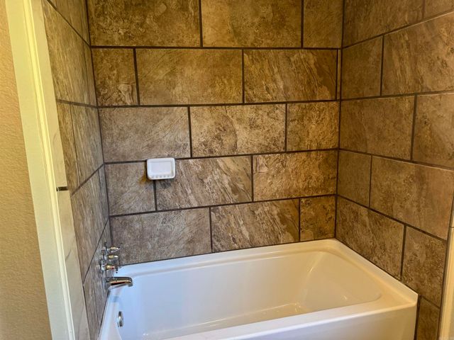 305 Rifle Lane, Lonoke, AR 72086