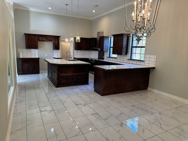 305 Rifle Lane, Lonoke, AR 72086