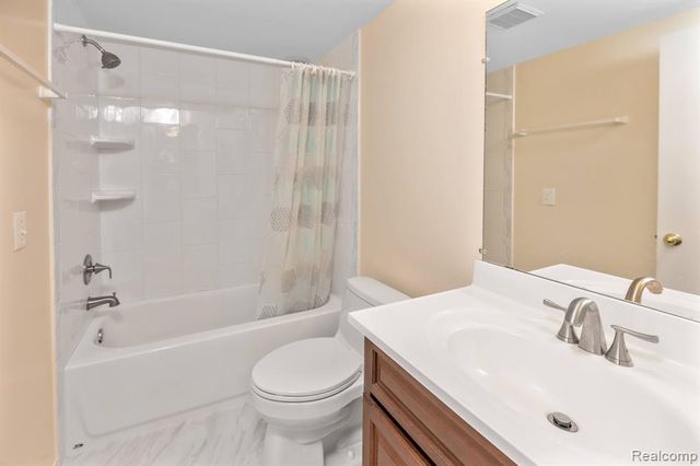 35300 Woodward Avenue 404, Birmingham, MI 48009