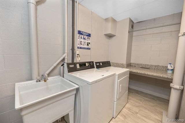 35300 Woodward Avenue 404, Birmingham, MI 48009