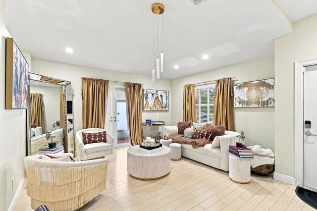 2118 E RIDGE Circle E, Boynton Beach, FL 33435