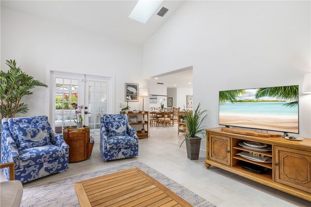 545 Flamevine Lane, Vero Beach, FL 32963