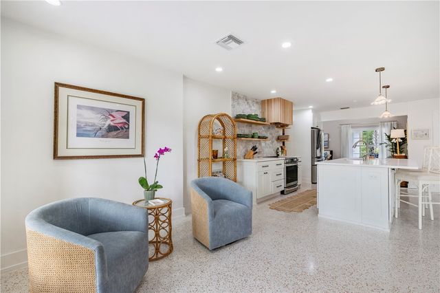 545 Flamevine Lane, Vero Beach, FL 32963