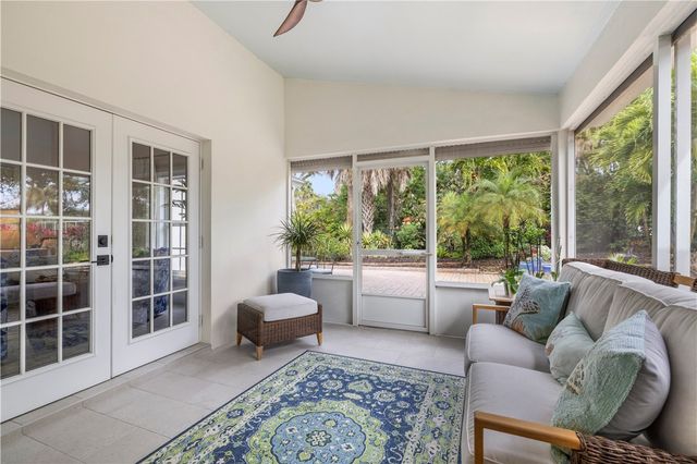 545 Flamevine Lane, Vero Beach, FL 32963