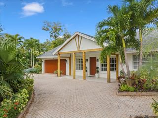 545 Flamevine Lane, Vero Beach, FL 32963