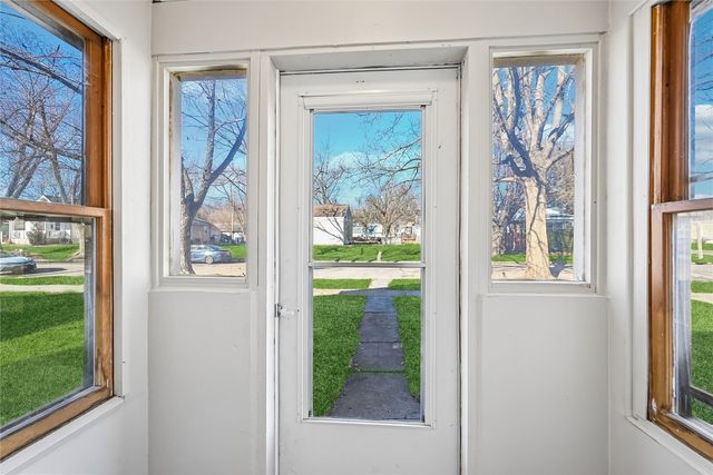 1121 11th Street NW, Cedar Rapids, IA 52405