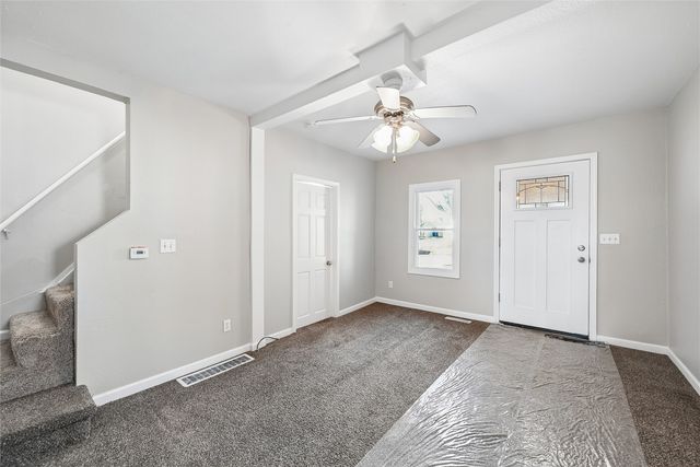 1121 11th Street NW, Cedar Rapids, IA 52405