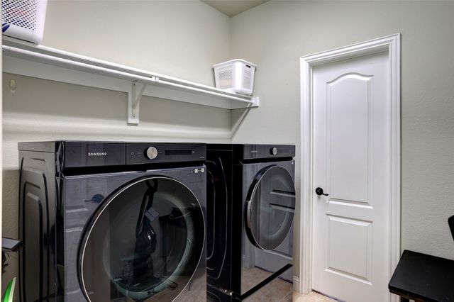 1400 Madrid Falls Drive, Mckinney, TX 75071