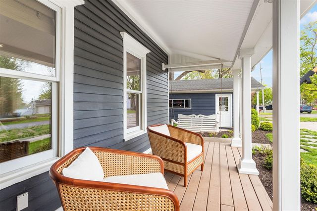 118 S Spring Street, Douglas, MI 49406