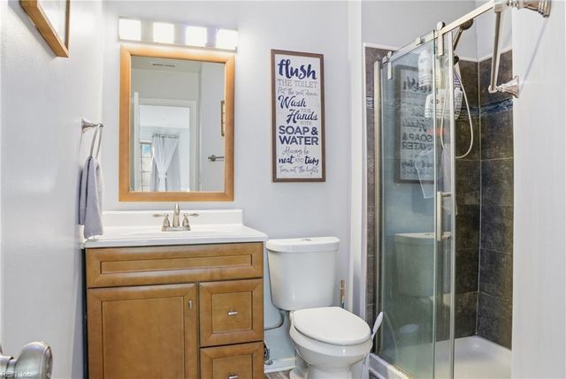 1508 Debbs LN, Chesapeake, VA 23320