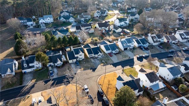 1508 Debbs LN, Chesapeake, VA 23320