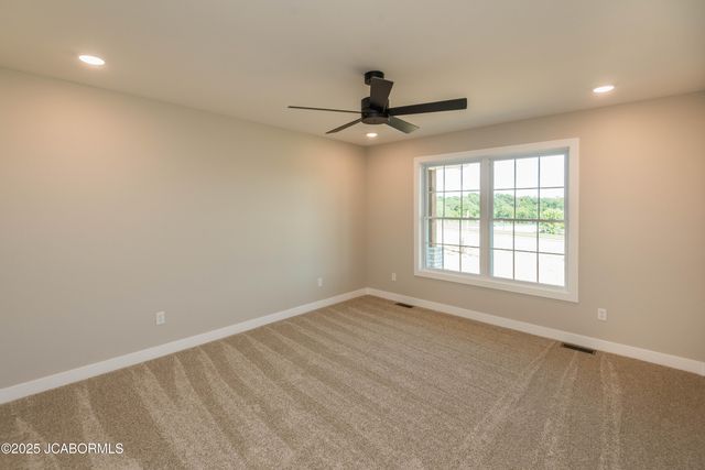 210 PIONEER TRAIL DRIVE, Jefferson City, MO 65109