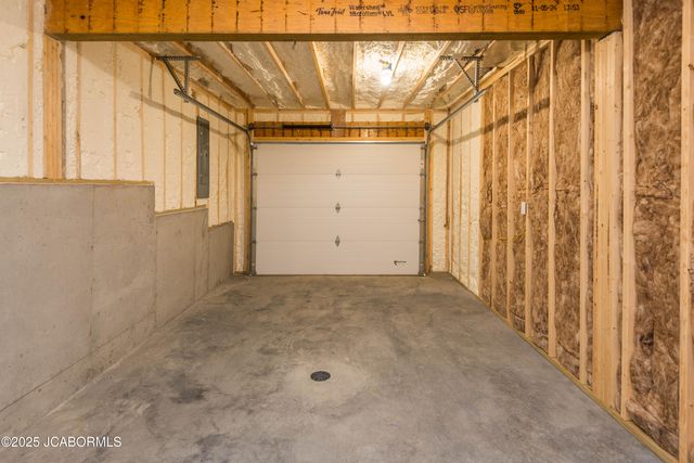 210 PIONEER TRAIL DRIVE, Jefferson City, MO 65109