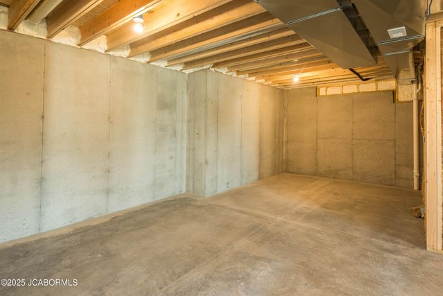 210 PIONEER TRAIL DRIVE, Jefferson City, MO 65109