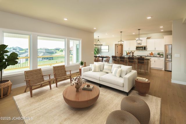 210 PIONEER TRAIL DRIVE, Jefferson City, MO 65109