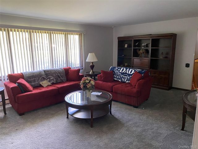 23 Colton Road, Mahopac, NY 10541