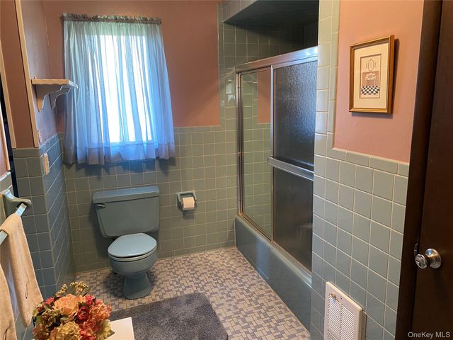 23 Colton Road, Mahopac, NY 10541