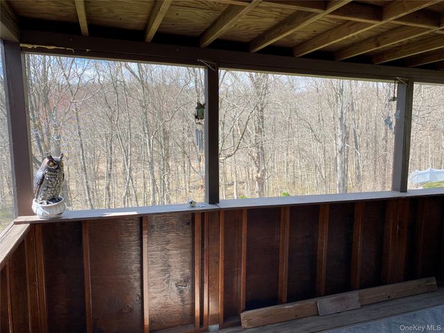 23 Colton Road, Mahopac, NY 10541