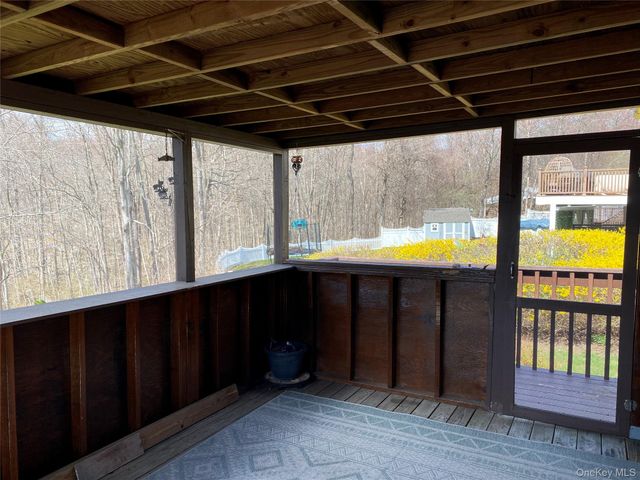 23 Colton Road, Mahopac, NY 10541