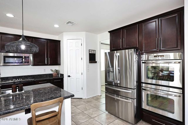 18614 W NORTH Lane, Waddell, AZ 85355