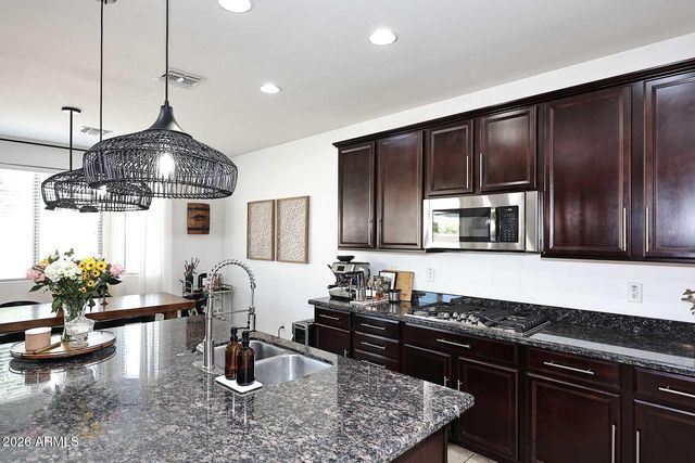 18614 W NORTH Lane, Waddell, AZ 85355