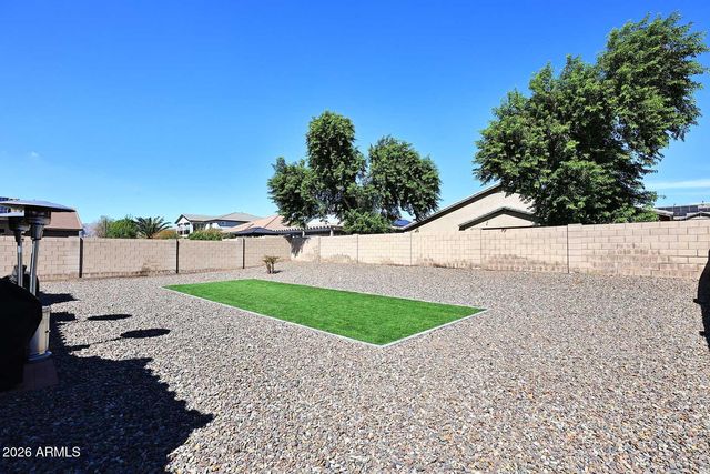18614 W NORTH Lane, Waddell, AZ 85355