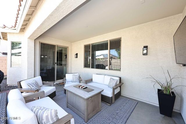 18614 W NORTH Lane, Waddell, AZ 85355
