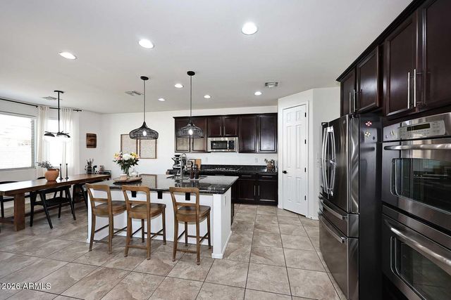 18614 W NORTH Lane, Waddell, AZ 85355