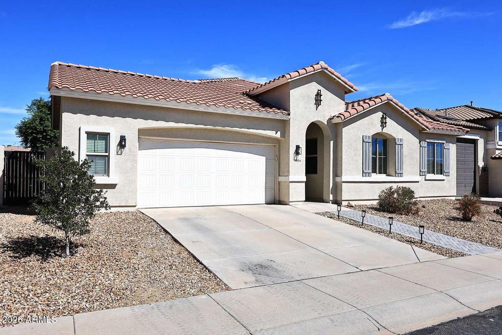 18614 W NORTH Lane, Waddell, AZ 85355 — photo 3